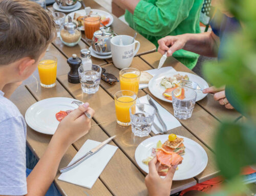 Communication restaurant – Café Blanc Paris